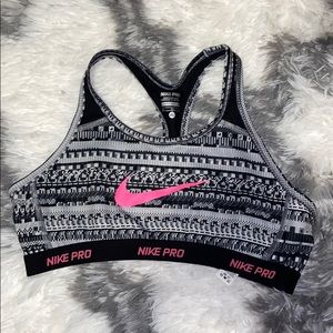Girls XL Nike Pro Sports Bra